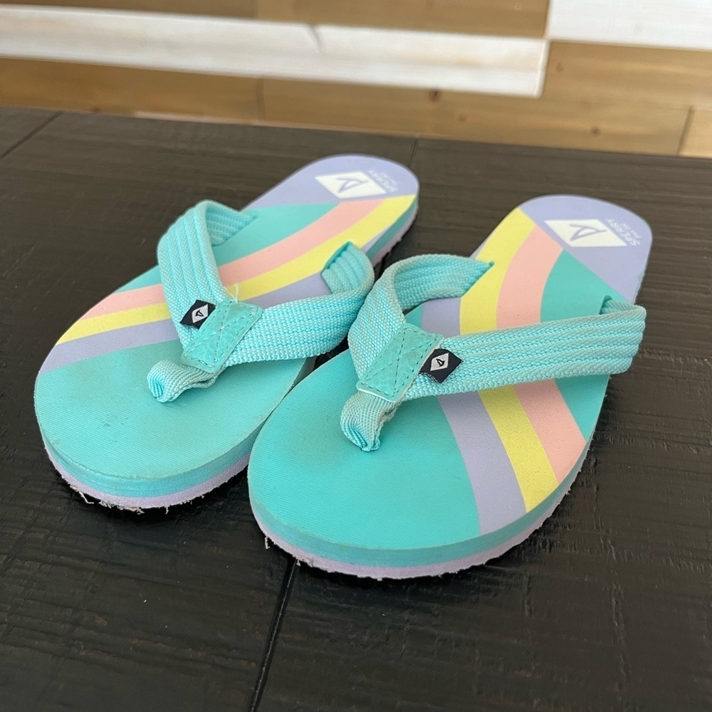 Sperry Sandals Girls Size 1 Calypso Thong Flip Flops Multicolor